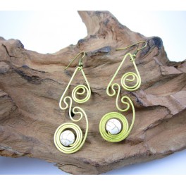 Boucles d'oreilles en Laiton et Howlite - BC032