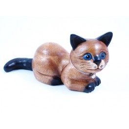 chat couché sculpté en bois de Suar - 12x23