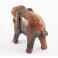 Eléphant trompe baissée sculpté en bois de Suar 16x17